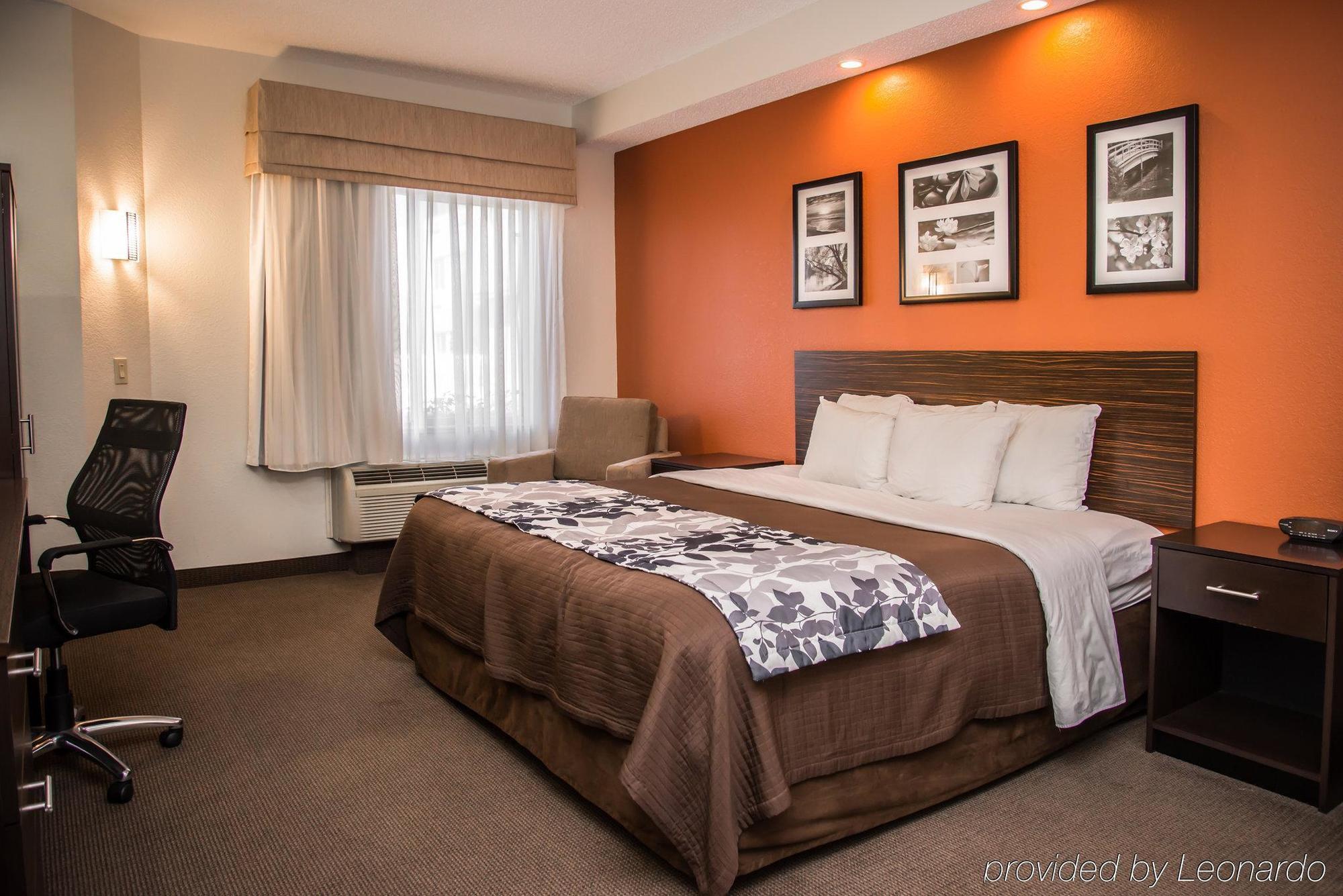 Sleep Inn & Suites At Concord Mills Exterior photo